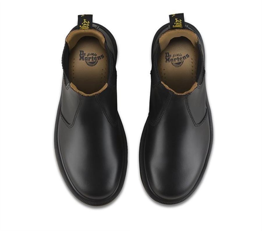 2976 Smooth Dr.Martens Black Smooth